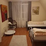 Messe -apartment Milan Apartman *