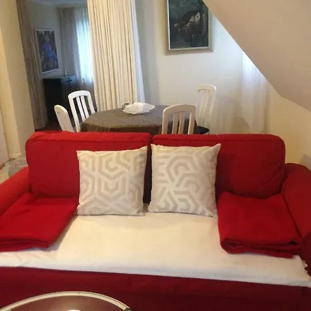 Messe -apartment Milan