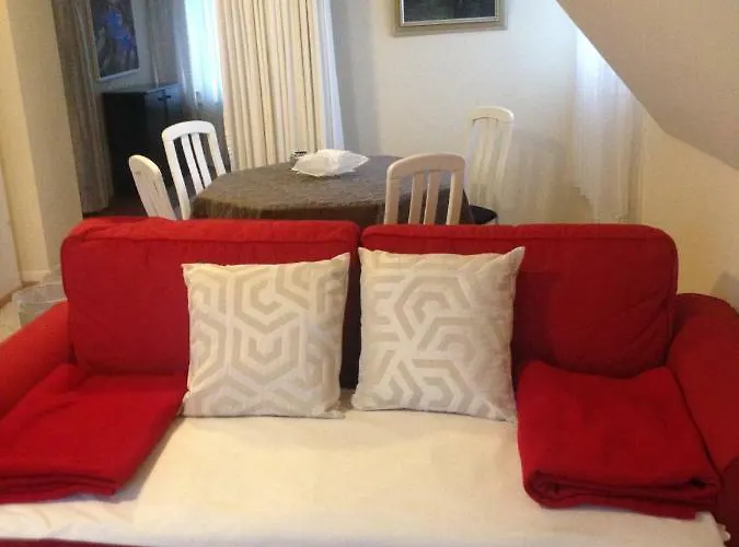 Messe -apartment Milan